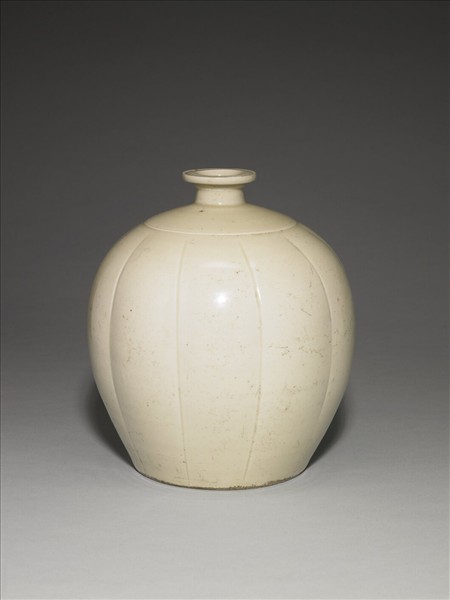 定窯 白瓷瓜稜罐