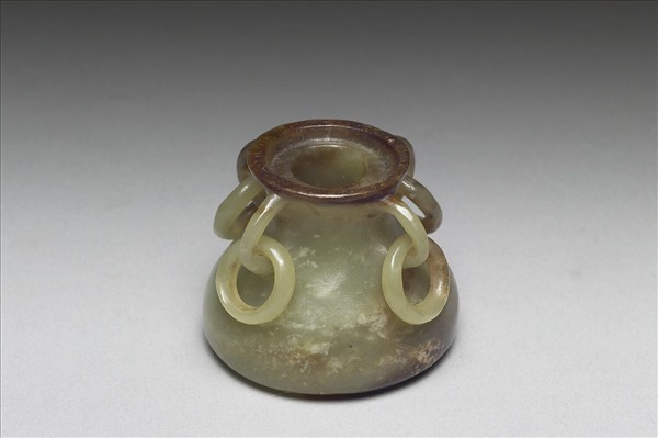 玉四耳活環壺