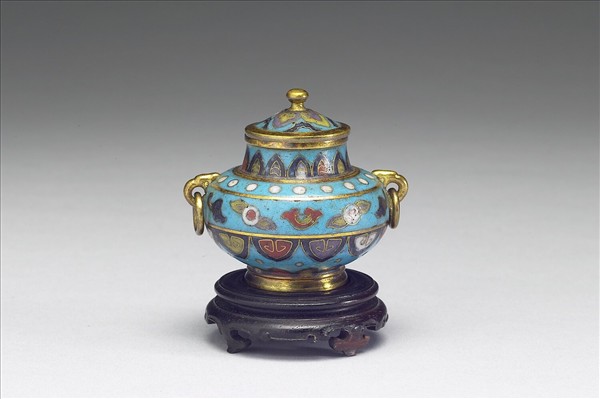 掐絲琺瑯雙耳活環蓋罐