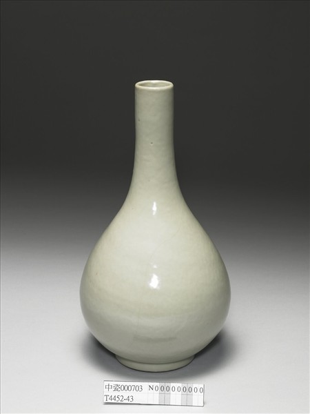 青瓷膽瓶