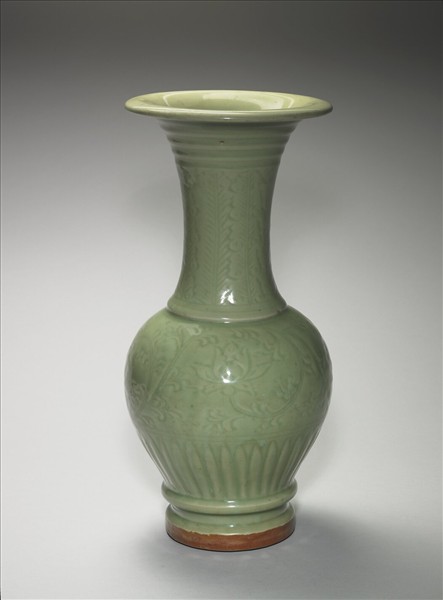 龍泉窯 青瓷劃花鳳尾瓶