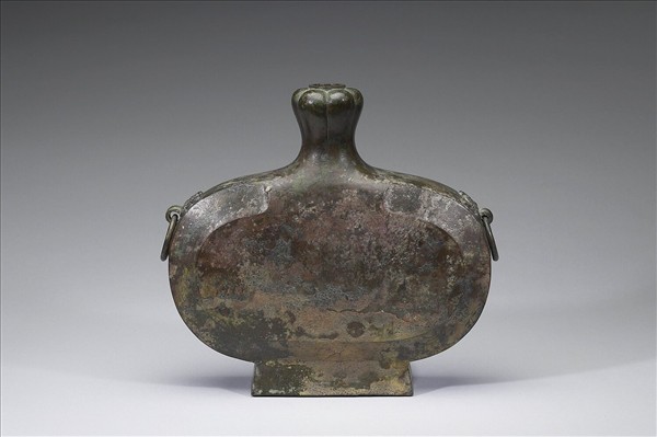 獸環蒜頭扁壺
