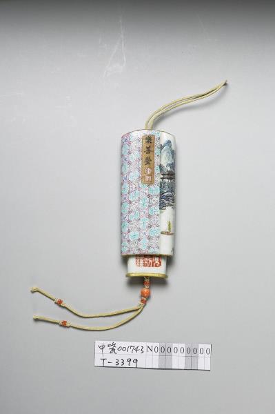 琺瑯彩山水人物牙籤筒
