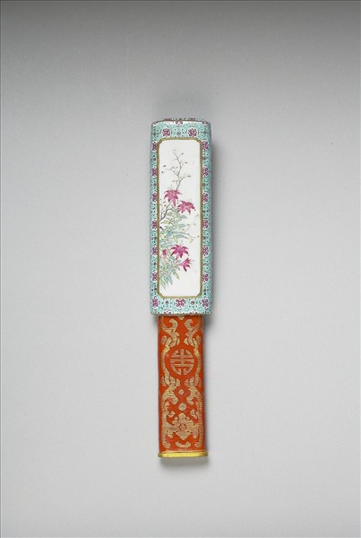 琺瑯彩詩意花卉紋牙籤筒
