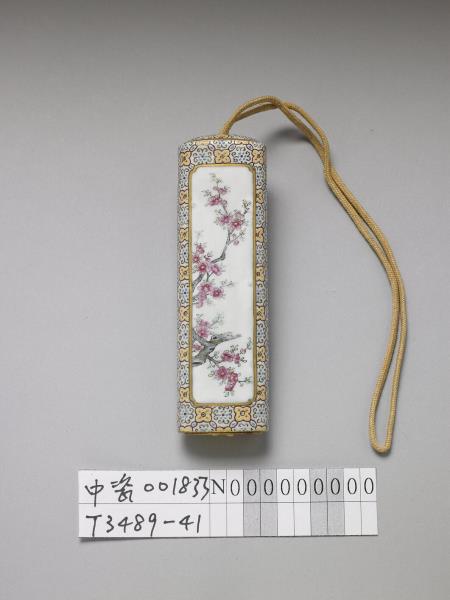 琺瑯彩詩意花卉紋牙籤筒