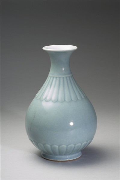 青瓷瓶