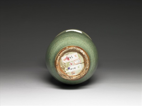 龍泉窯 青瓷劃花鳳尾瓶