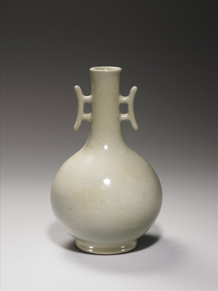 青瓷雙戟耳瓶