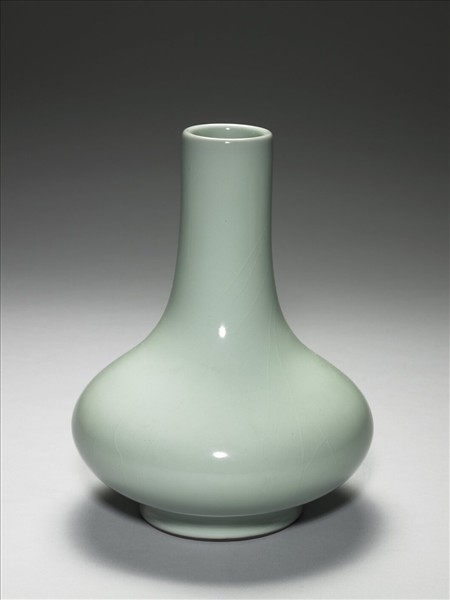 青瓷長頸瓶