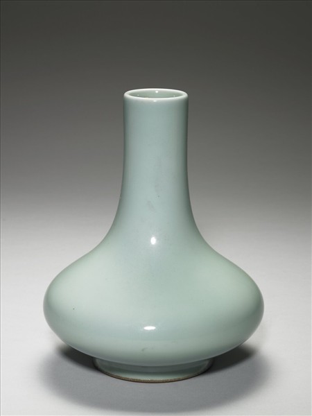 青瓷長頸瓶