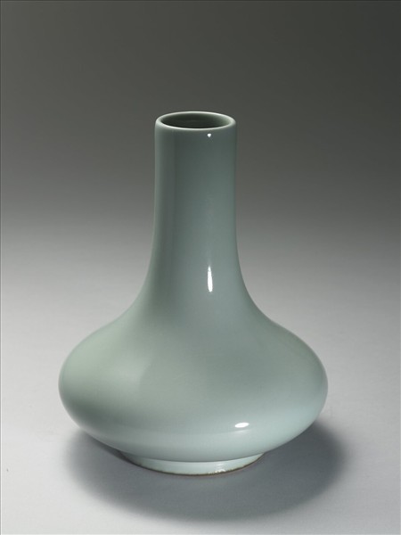 青瓷長頸瓶