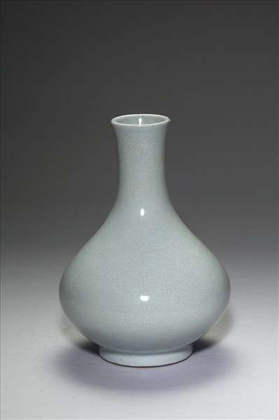 青瓷長頸瓶