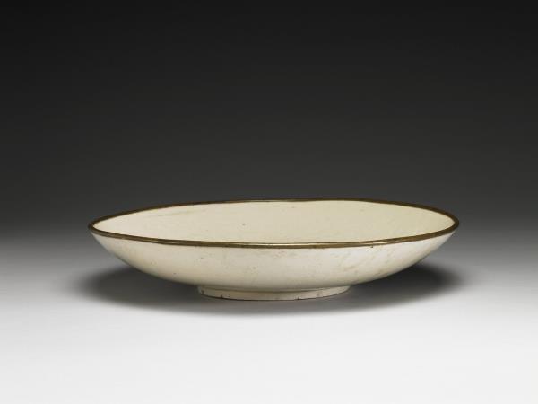 定窯白瓷印花雙魚紋盤- 故宮