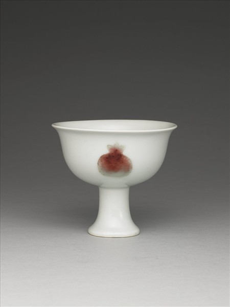 釉裏紅三果紋高足碗