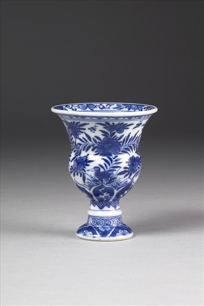 青花花鳥高足杯
