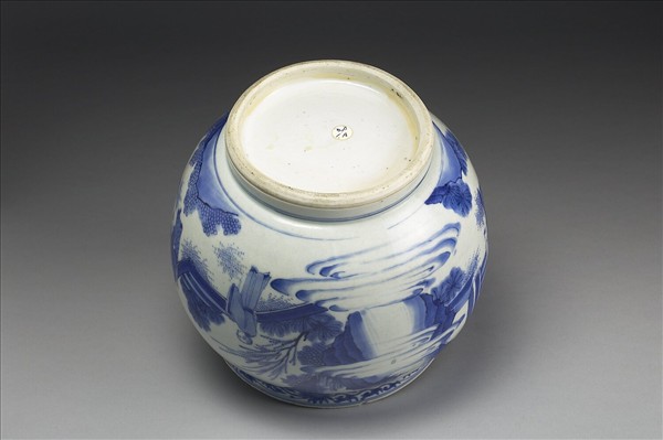 青花山水人物圖罐