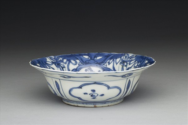 青花花鳥紋小碗