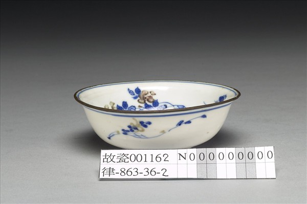 青花釉裡紅折枝花卉紋碗