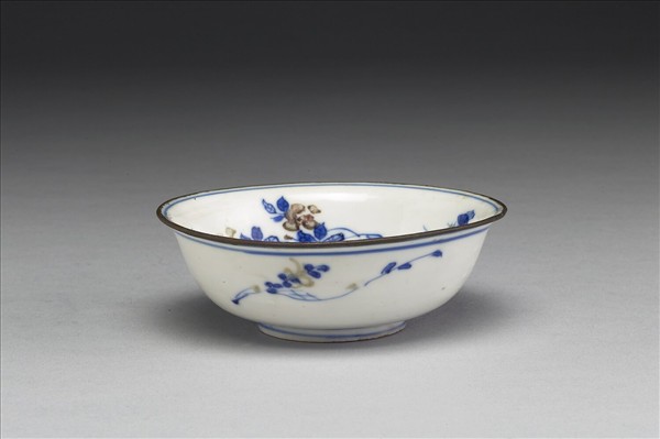 青花釉裡紅折枝花卉紋碗