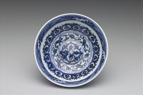 青花波斯文碗