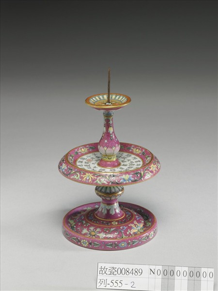 洋彩紅錦地詩意燭台