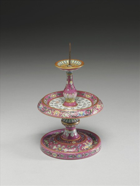 洋彩紅錦地詩意燭台