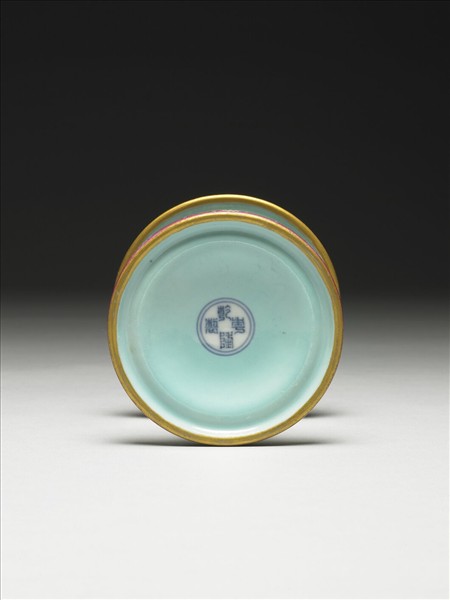 洋彩紅錦地詩意燭台