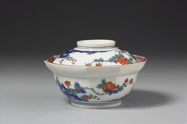 青花五彩花卉紋十方蓋碗