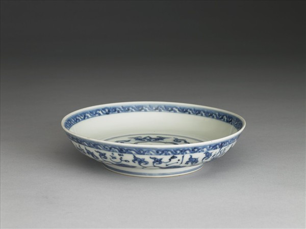 青花波斯文蓮花盤