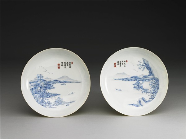 琺瑯彩黃錦地剔花青山水碟