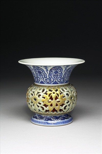 洋彩玲瓏旋轉渣斗