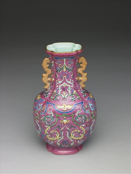 洋彩錦上添花海棠式瓶