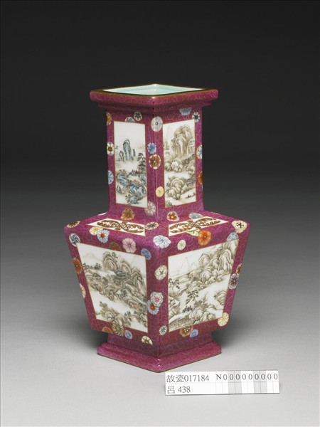 洋彩錦上添花山水圖方勝瓶