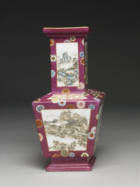 洋彩錦上添花山水圖方勝瓶