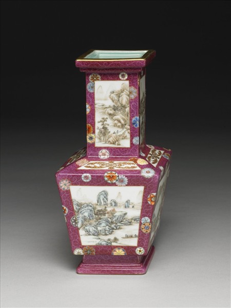 洋彩錦上添花山水圖方勝瓶