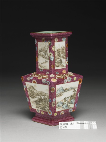 洋彩錦上添花山水圖方勝瓶