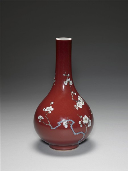 磁胎洋彩霽紅梅花膽瓶