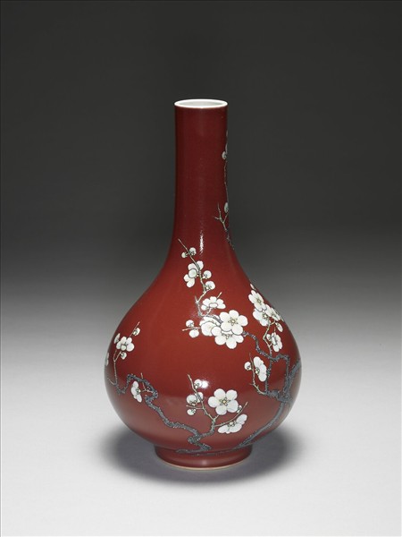 磁胎洋彩霽紅梅花膽瓶