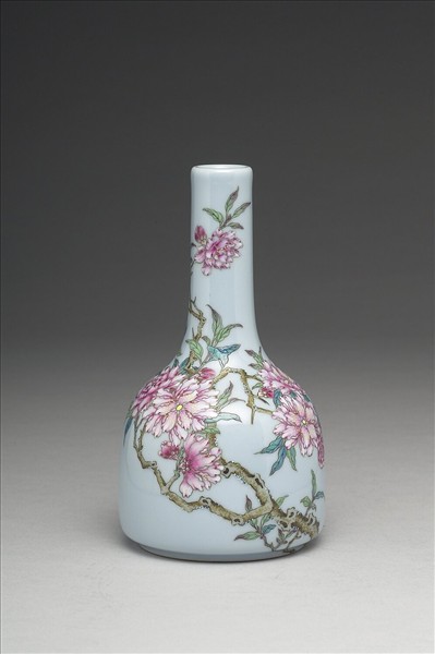 洋彩藍地碧桃詩意雙陸瓶