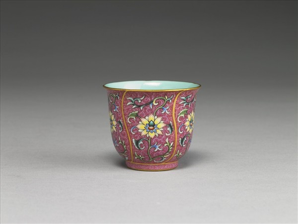 洋彩紅地錦上添花葵花式杯