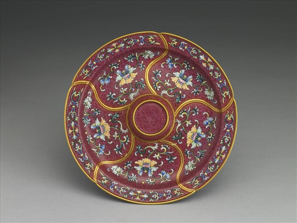 洋彩紅地錦上添花葵花式盤