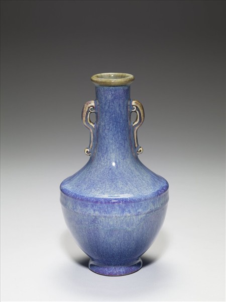 爐鈞釉雙耳瓶