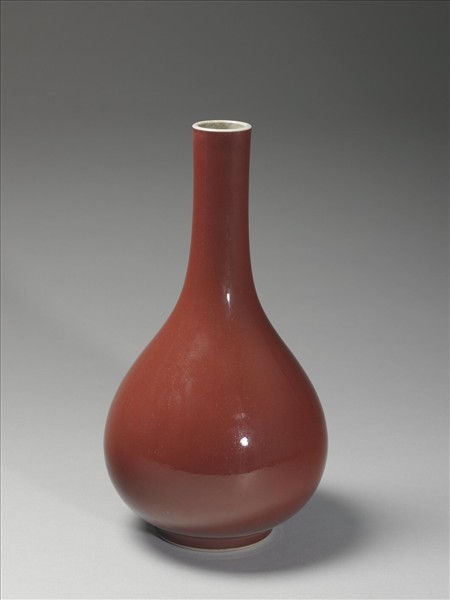 霽紅釉膽瓶