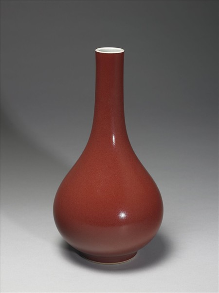 霽紅釉膽瓶