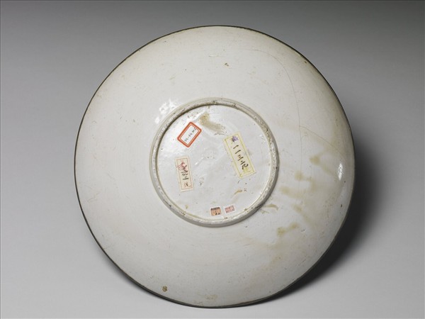 定窯 白瓷印花雙魚荷花紋盤