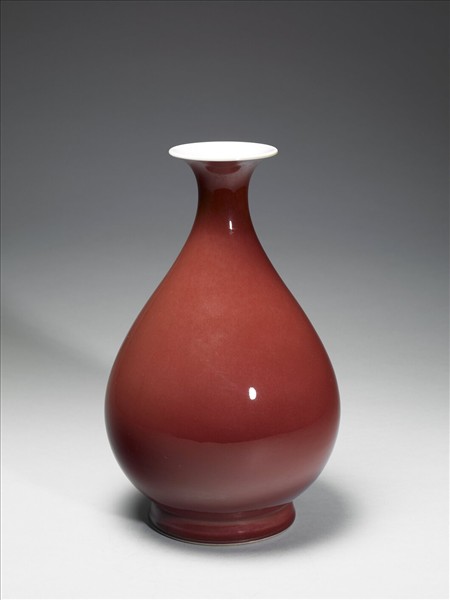 霽紅釉玉壺春瓶