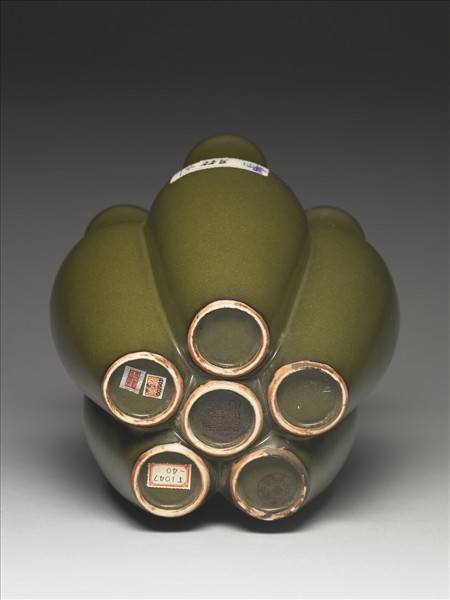 茶葉末釉六連瓶