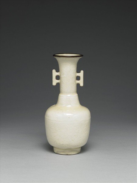 彭窯 白瓷戟耳瓶