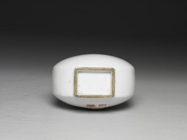 白瓷雙耳葫蘆瓶