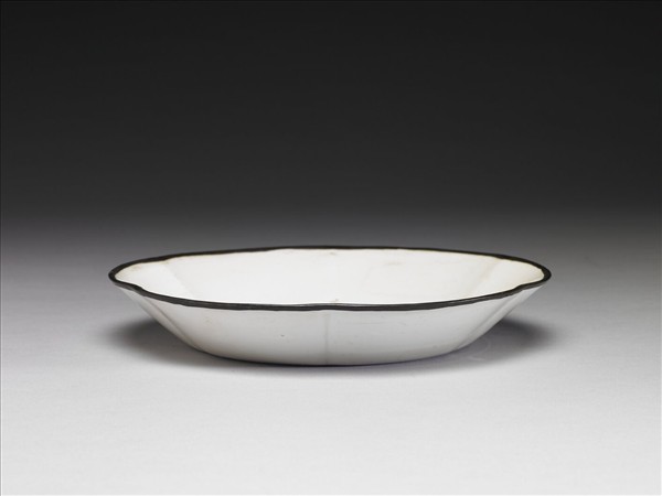 定窯 白瓷葵式盤